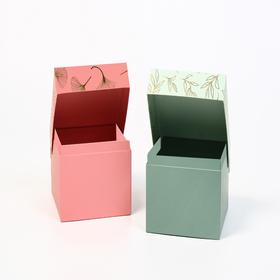 Geschenkdoos Green & Pink 8x8x8cm FSC* 2ass